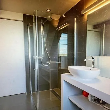 Prázdninový dům Schravenhoek Met Indoorzwembad En Sauna