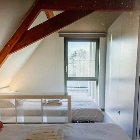 Schravenhoek Met Indoorzwembad En Sauna Prázdninový dům *